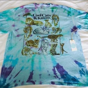 Tie dyed cats t-shirt